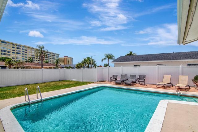 4712 114TH STREET N, St Petersburg, FL 33708