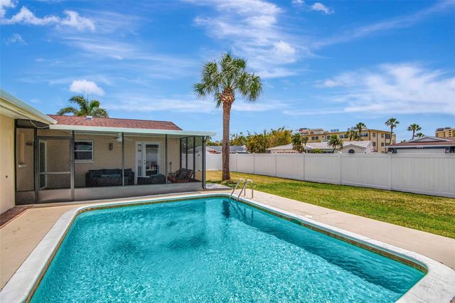 4712 114TH STREET N, St Petersburg, FL 33708