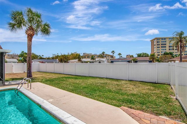4712 114TH STREET N, St Petersburg, FL 33708