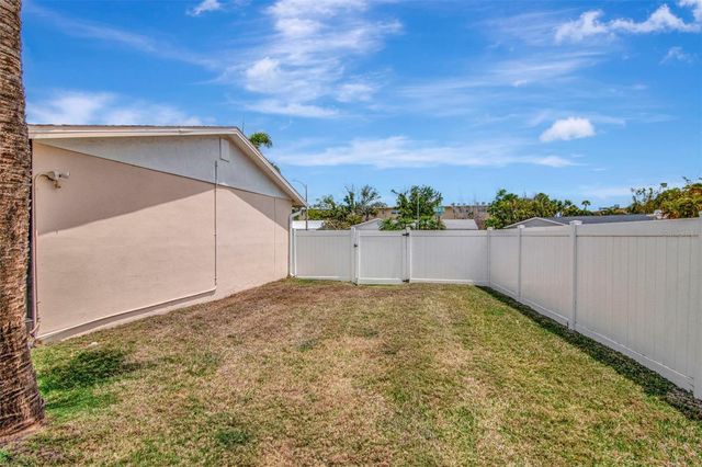 4712 114TH STREET N, St Petersburg, FL 33708