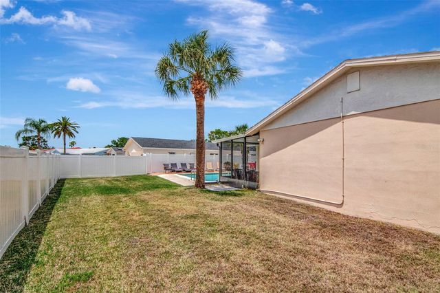 4712 114TH STREET N, St Petersburg, FL 33708