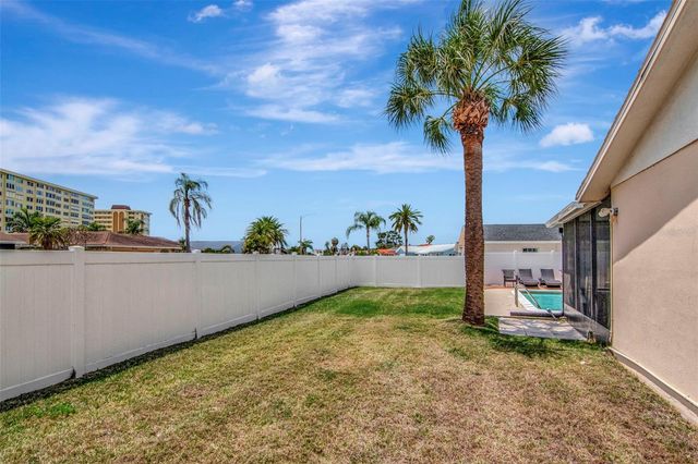 4712 114TH STREET N, St Petersburg, FL 33708