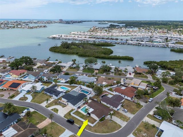 4712 114TH STREET N, St Petersburg, FL 33708