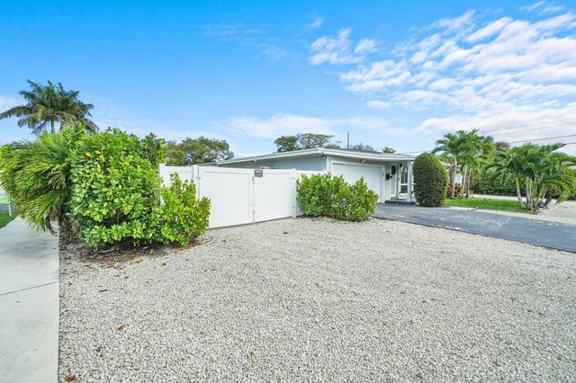 2824 NW 6th Avenue, Wilton Manors, FL 33311