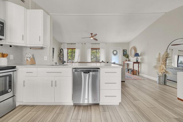 2824 NW 6th Avenue, Wilton Manors, FL 33311