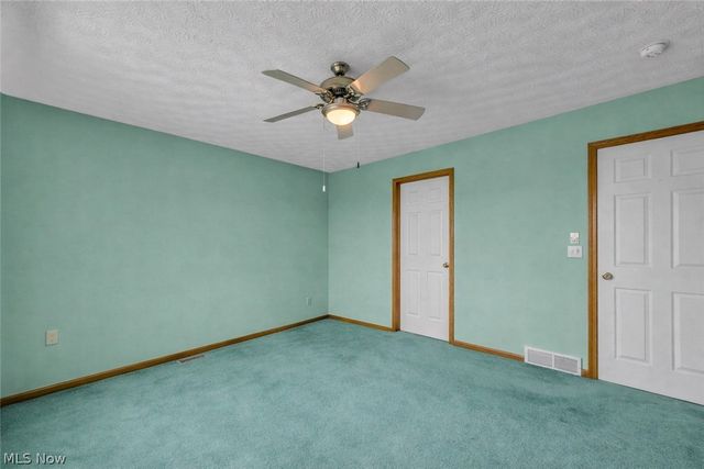 12804 Heritage Trail, North Royalton, OH 44133