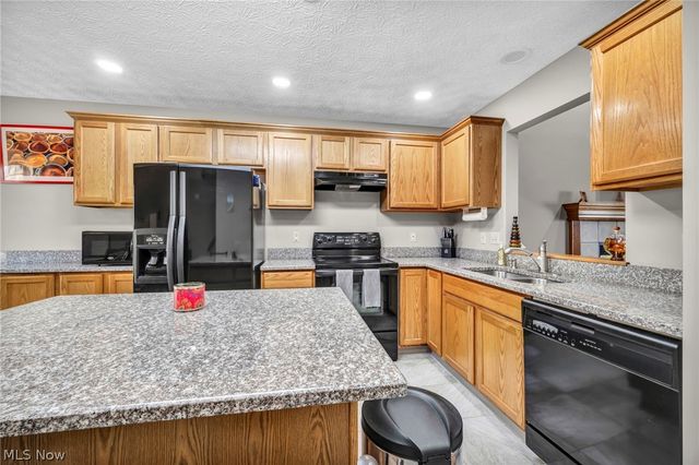 12804 Heritage Trail, North Royalton, OH 44133
