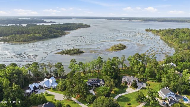 82 Plantation House Drive, Bluffton, SC 29910