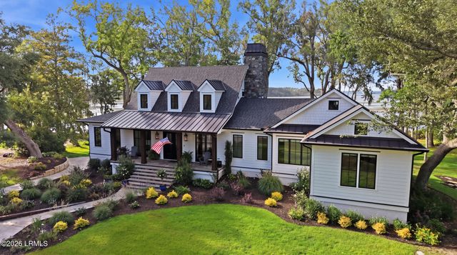 82 Plantation House Drive, Bluffton, SC 29910