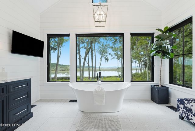 82 Plantation House Drive, Bluffton, SC 29910