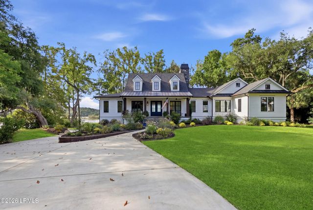 82 Plantation House Drive, Bluffton, SC 29910