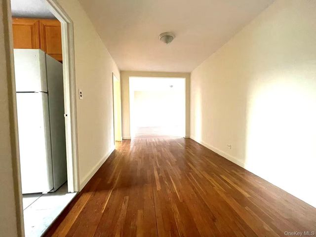 147-37 38th Avenue C64, Flushing, NY 11354
