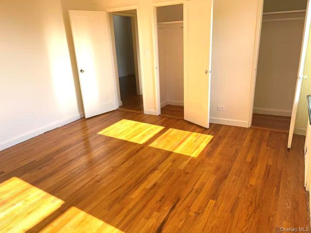 147-37 38th Avenue C64, Flushing, NY 11354