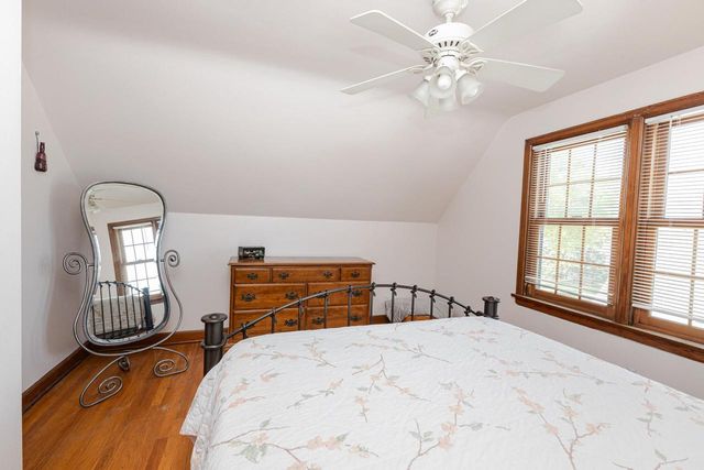 2876 86th STREET, West Allis, WI 53227