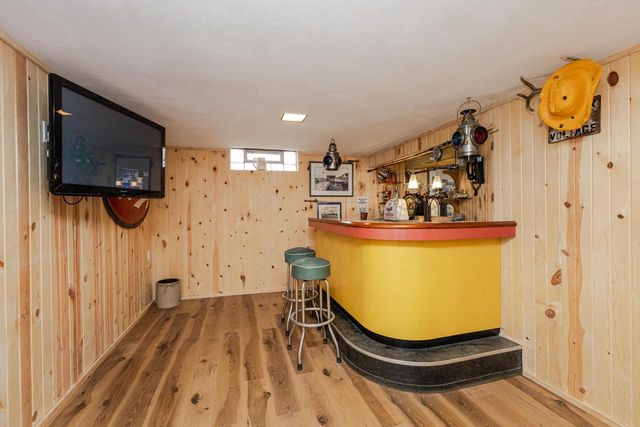 2876 86th STREET, West Allis, WI 53227