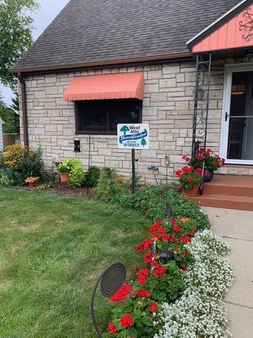2876 86th STREET, West Allis, WI 53227