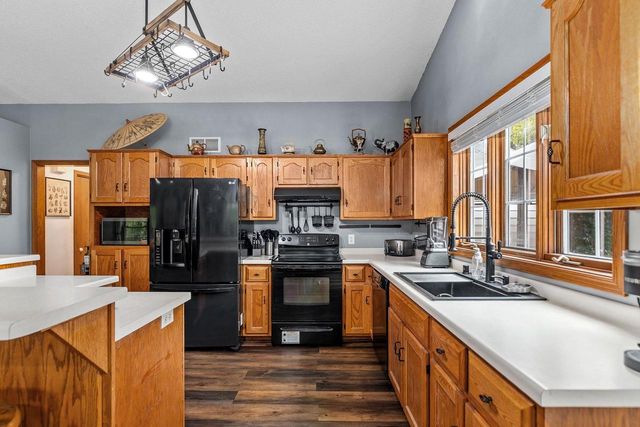 N1391 WOODLAND DRIVE, Greenville, WI 54942