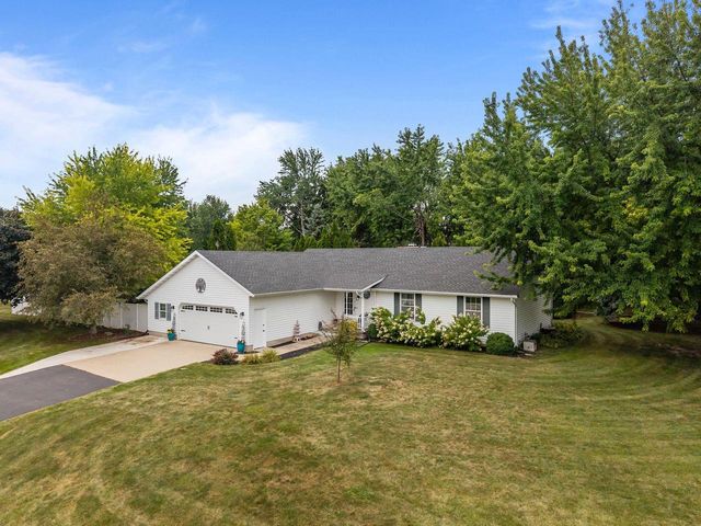 N1391 WOODLAND DRIVE, Greenville, WI 54942