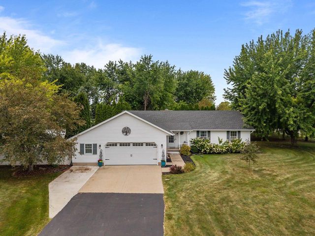 N1391 WOODLAND DRIVE, Greenville, WI 54942