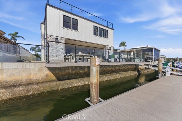 17007 Edgewater Lane, Huntington Beach, CA 92649