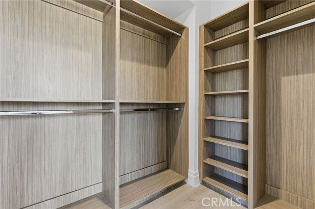 17007 Edgewater Lane, Huntington Beach, CA 92649