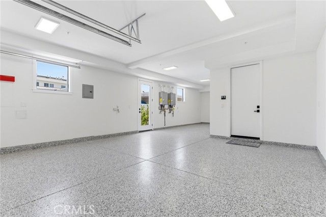 17007 Edgewater Lane, Huntington Beach, CA 92649