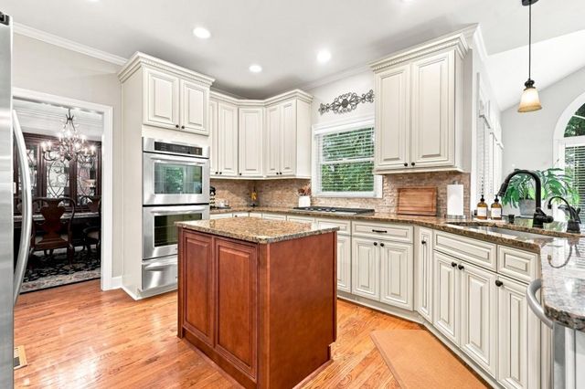 2726 Twin Leaf Trail, Marietta, GA 30062