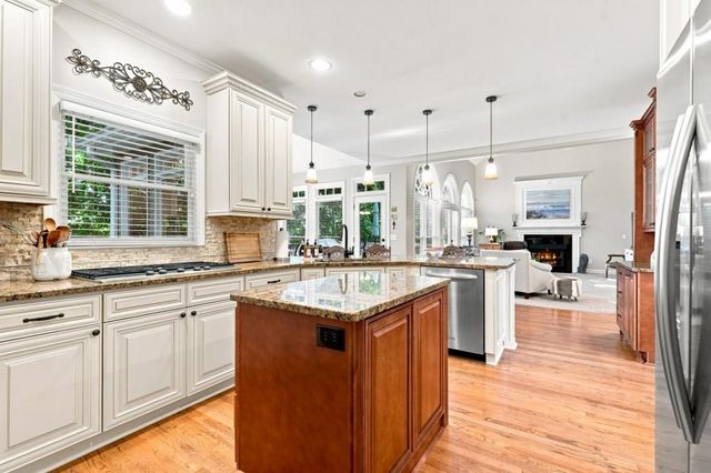 2726 Twin Leaf Trail, Marietta, GA 30062