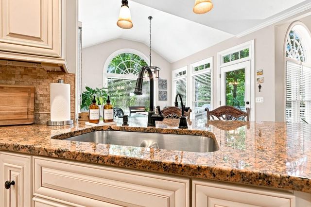 2726 Twin Leaf Trail, Marietta, GA 30062