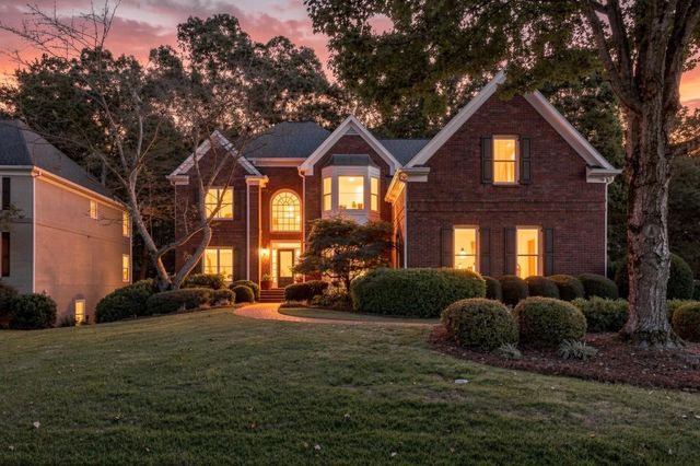 2726 Twin Leaf Trail, Marietta, GA 30062