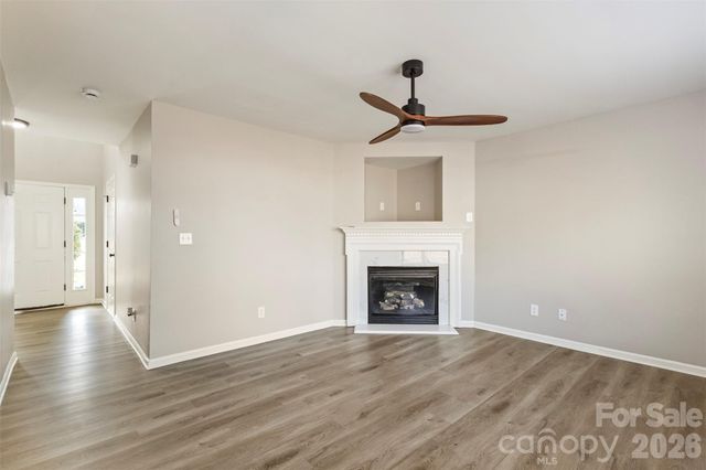 1421 Braveheart Lane, Charlotte, NC 28216