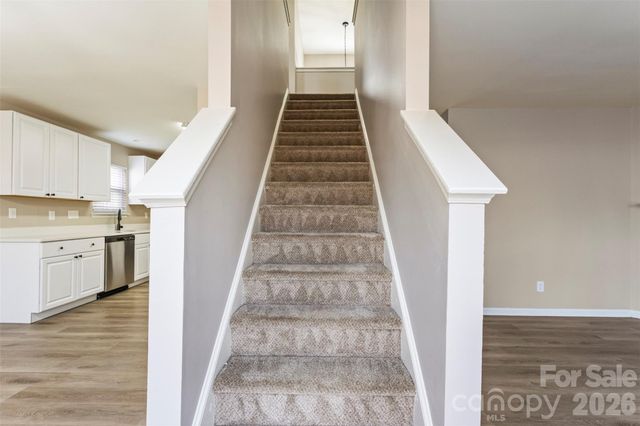 1421 Braveheart Lane, Charlotte, NC 28216