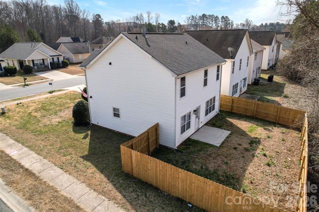 1421 Braveheart Lane, Charlotte, NC 28216