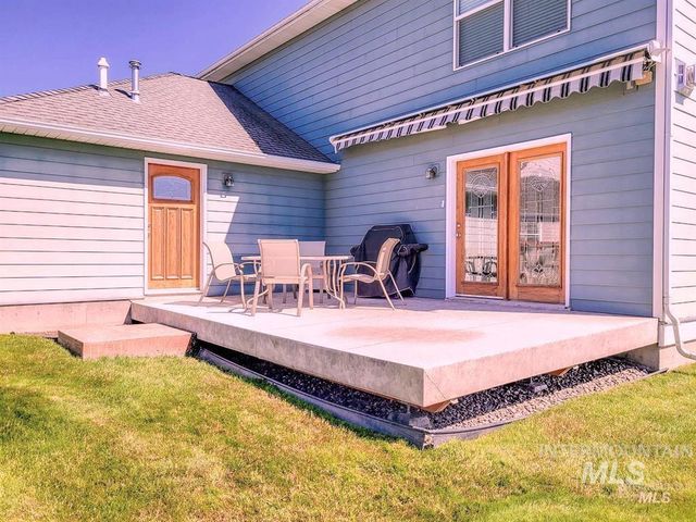 3716 11th St E, Lewiston, ID 83501