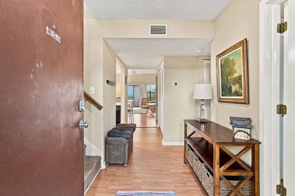 501 Maison Dr Apt 15G, Myrtle Beach, SC 29572 — photo 2