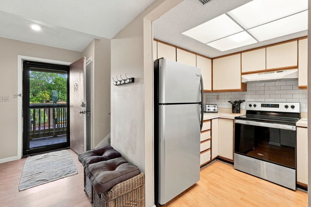 501 Maison Dr Apt 15G, Myrtle Beach, SC 29572 — photo 3