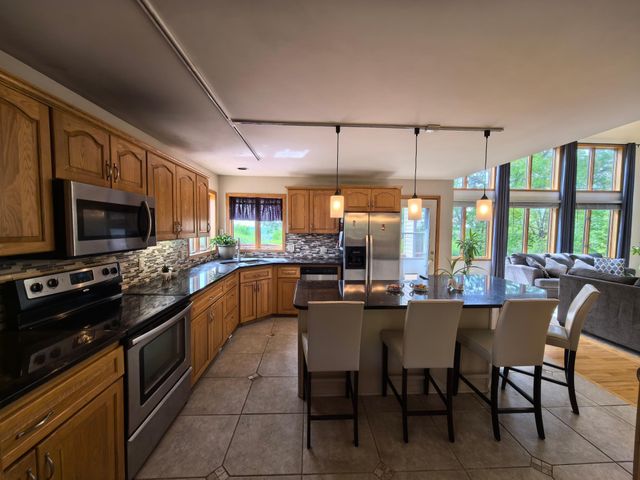 3906 Silver Creek Road NE, Rochester, MN 55906