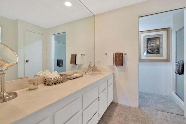 910 Island Drive 302, Rancho Mirage, CA 92270