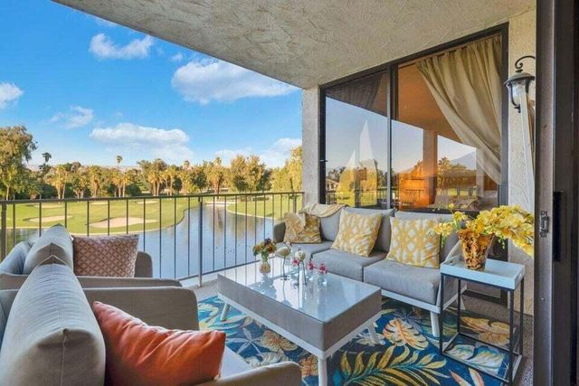 910 Island Drive 302, Rancho Mirage, CA 92270