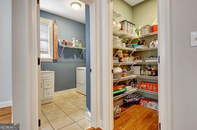 12 N Alexander Creek Road, Newnan, GA 30263