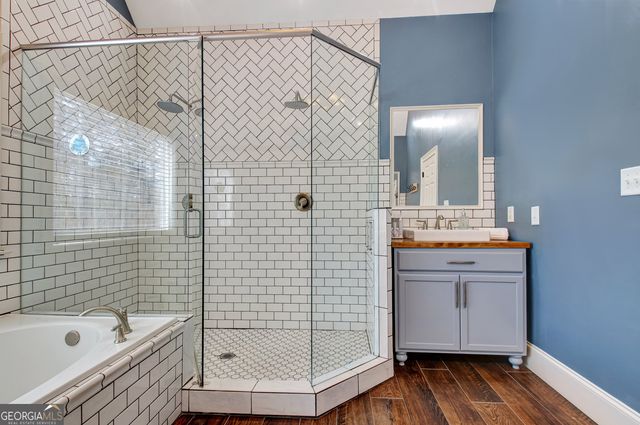 12 N Alexander Creek Road, Newnan, GA 30263