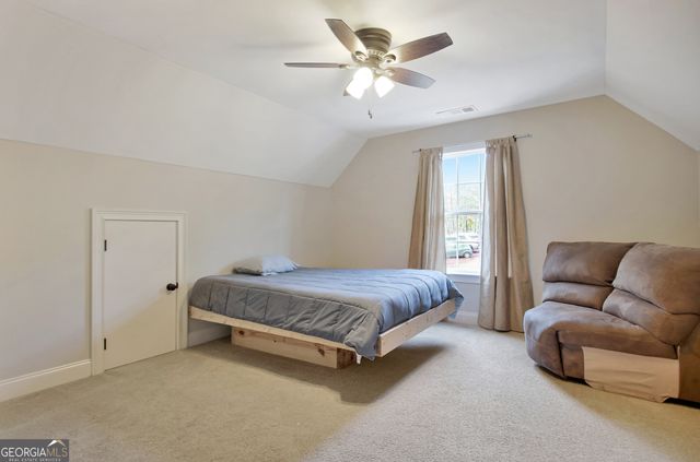 12 N Alexander Creek Road, Newnan, GA 30263