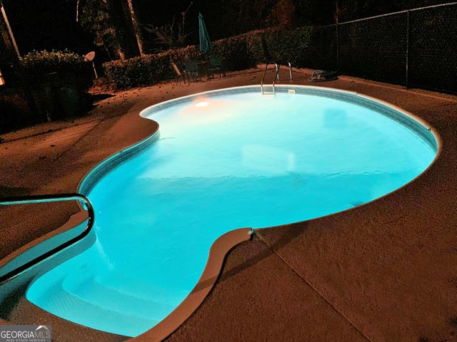 12 N Alexander Creek Road, Newnan, GA 30263