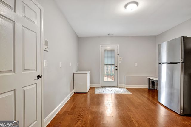 12 N Alexander Creek Road, Newnan, GA 30263