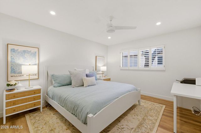 8167 E DEL CAVERNA Drive, Scottsdale, AZ 85258