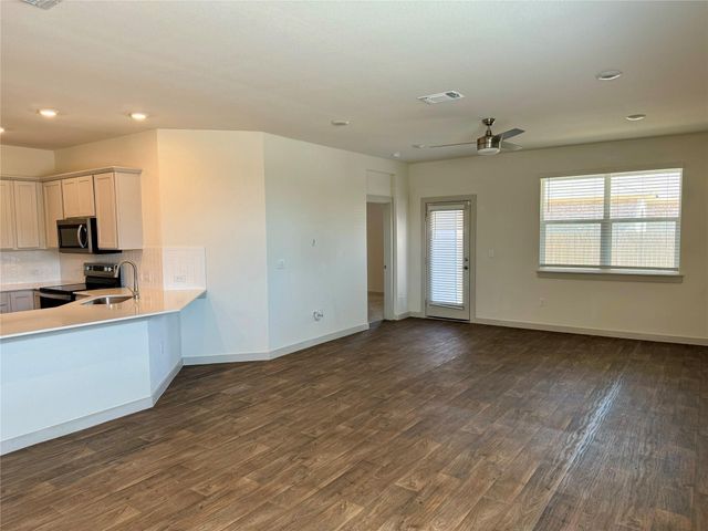 13009 Kearns DR, Pflugerville, TX 78660