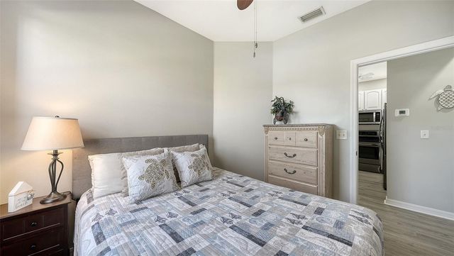 4303 VIA PIEDRA CIRCLE 6-101, Sarasota, FL 34233