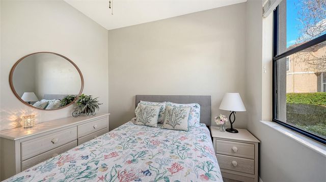 4303 VIA PIEDRA CIRCLE 6-101, Sarasota, FL 34233