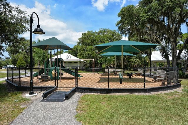 4303 VIA PIEDRA CIRCLE 6-101, Sarasota, FL 34233