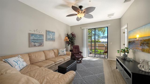 4303 VIA PIEDRA CIRCLE 6-101, Sarasota, FL 34233